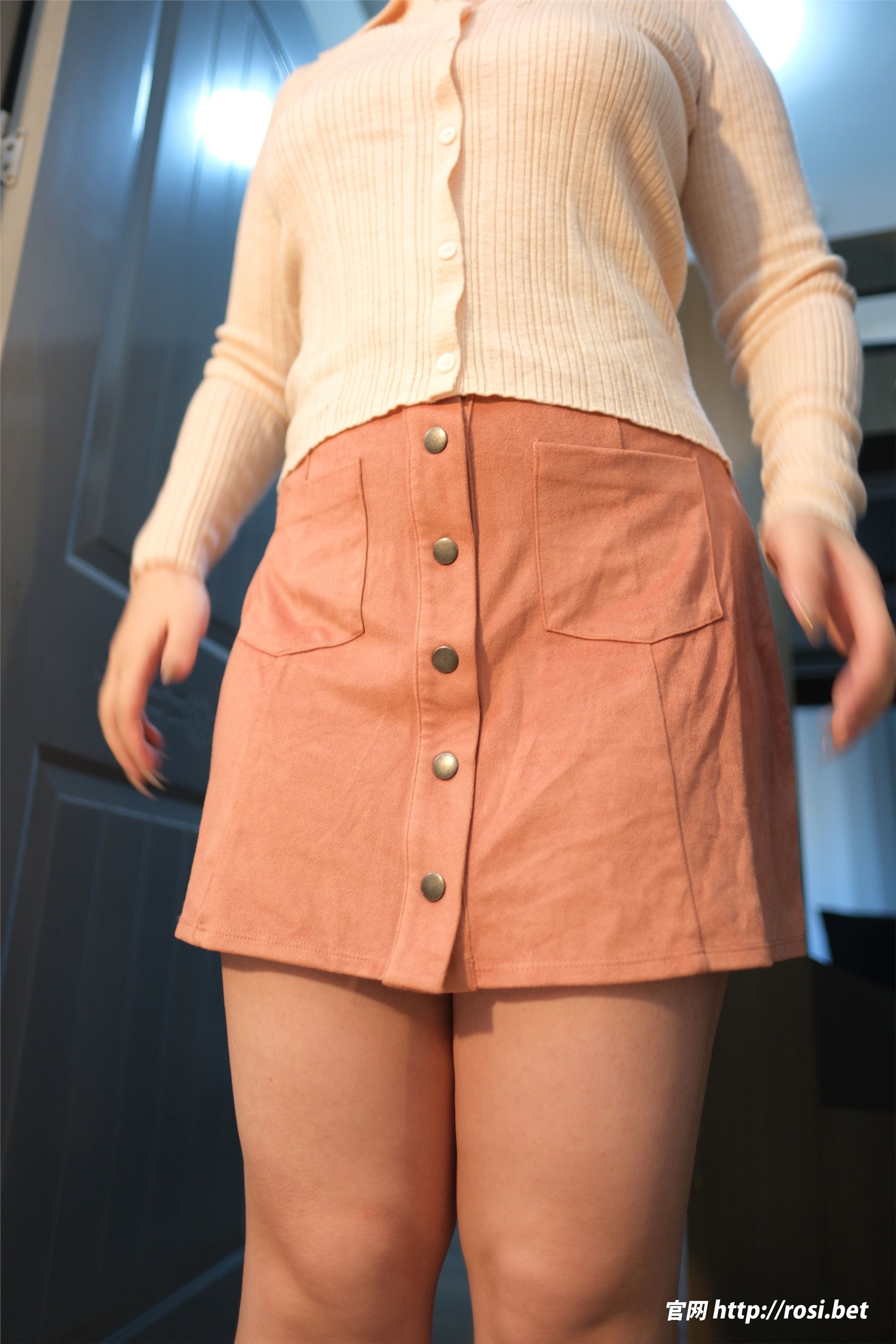 ROSI写真 2025.10.23 NO.5071